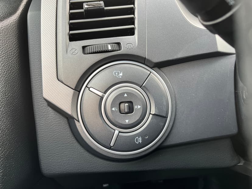 ssangyong-kyron-2013-1061-15