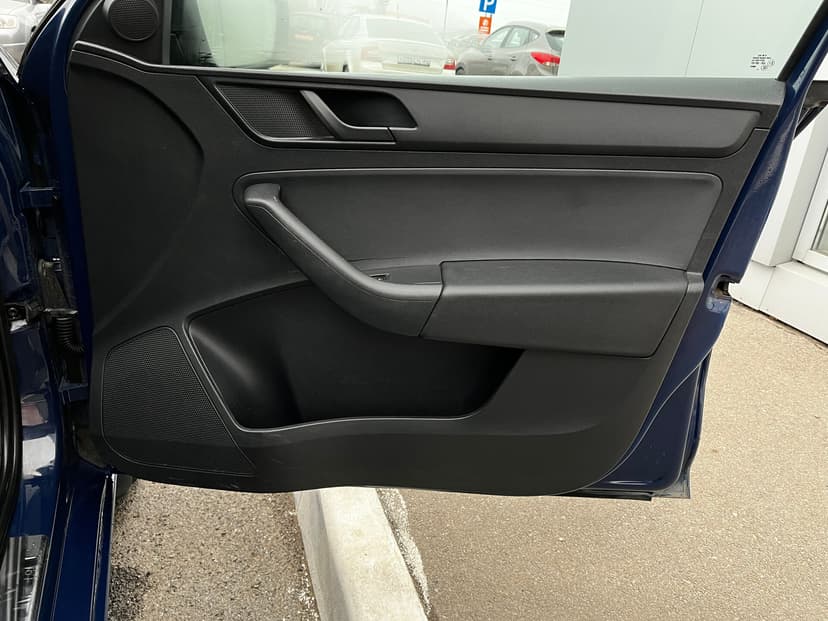 skoda-rapid-2015-824-14