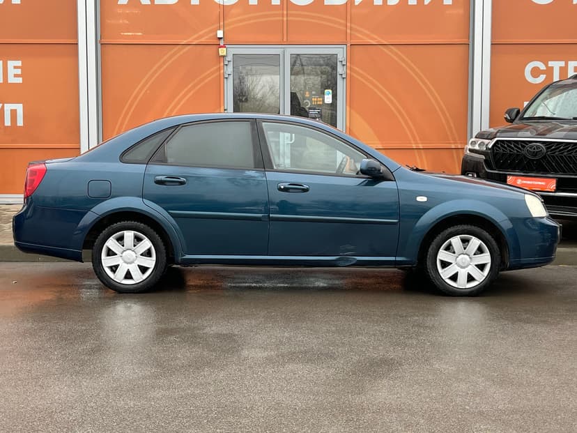 chevrolet-lacetti-2008-923-3