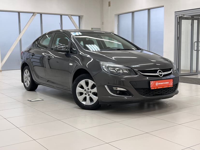 opel-astra-2013-811-2