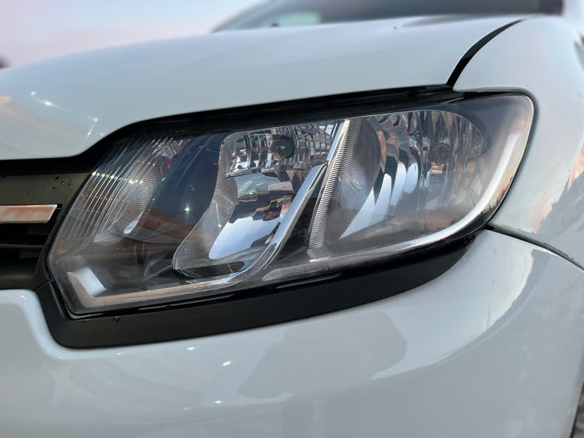 renault-sandero-2016-943-8