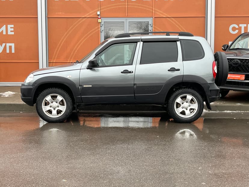 chevrolet-niva-2016-1040-7