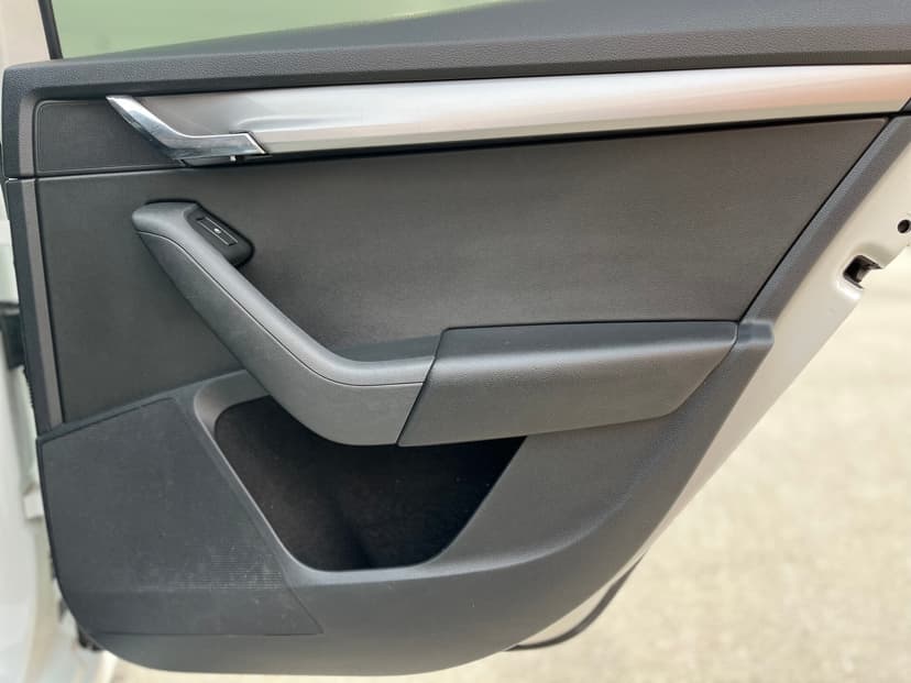 skoda-octavia-2019-1326-26