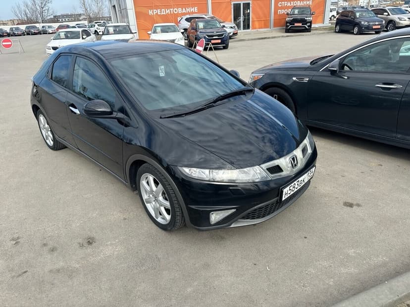 honda-civic-2010-1358-0