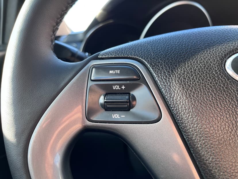 KIA Rio с пробегом, 2017 год, Волгоград, 1.4 бензин, Автомат - вид 11