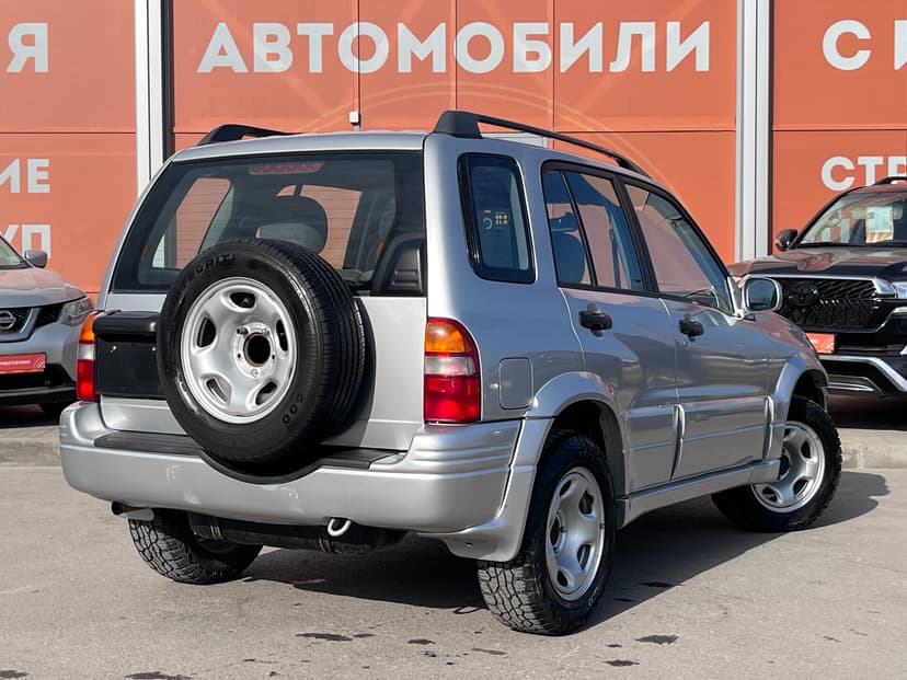 suzuki-grand vitara-2000-850-4