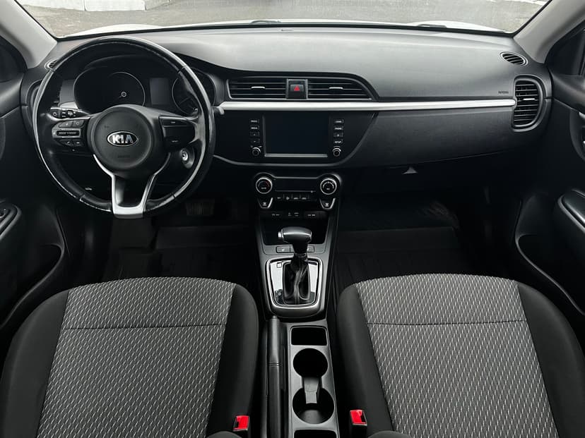 kia-rio-2018-833-11