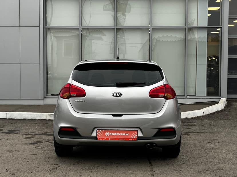 kia-ceed-2013-807-5