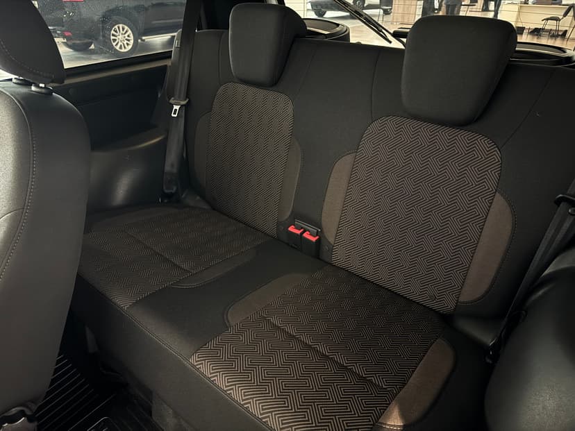 ваз (lada)-niva legend-2023-558-12