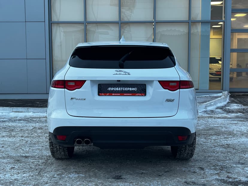 jaguar-f-pace-2016-31-5