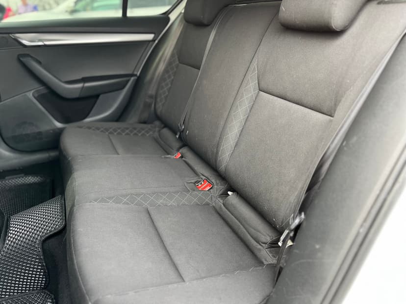 skoda-octavia-2019-1326-24