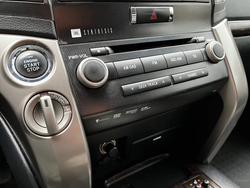 toyota-land cruiser-2011-771-14