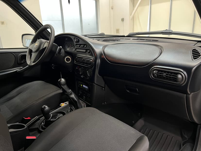 chevrolet-niva-2016-772-25