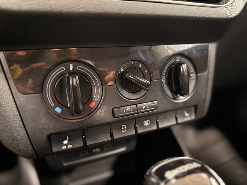 skoda-rapid-2021-871-14