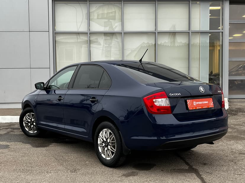 skoda-rapid-2015-824-6