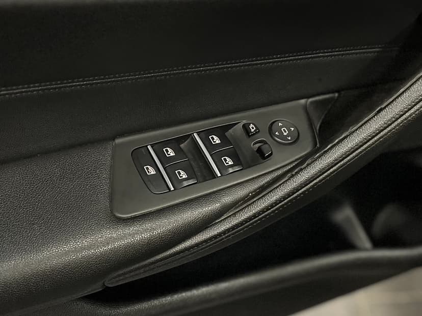 bmw-5 серия-2019-836-22