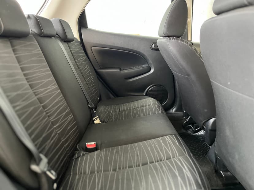 mazda-2-2008-1003-24