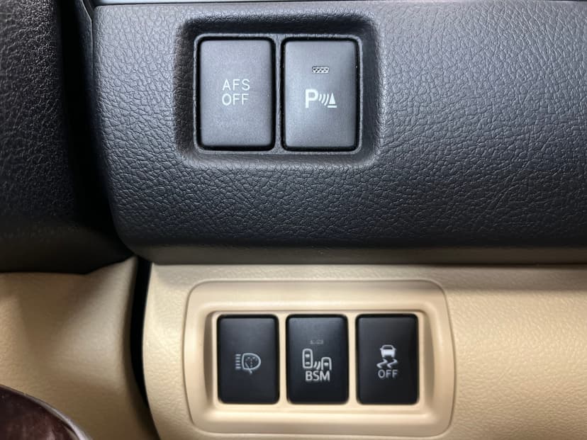 toyota-camry-2015-1332-20