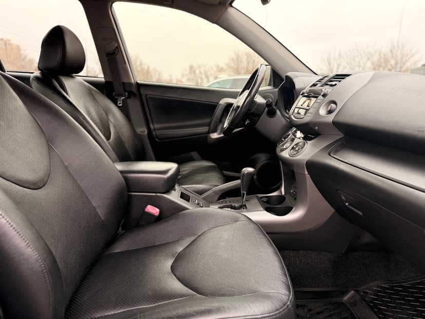 toyota-rav4-2006-867-24