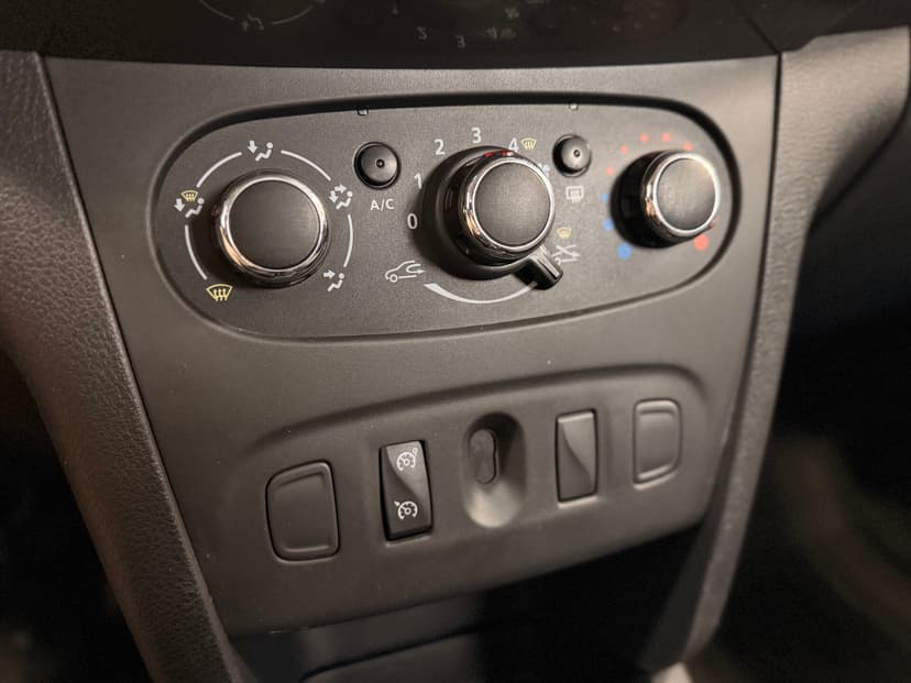 renault-sandero stepway-2019-864-14