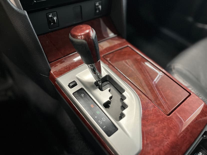 toyota-camry-2012-1224-15