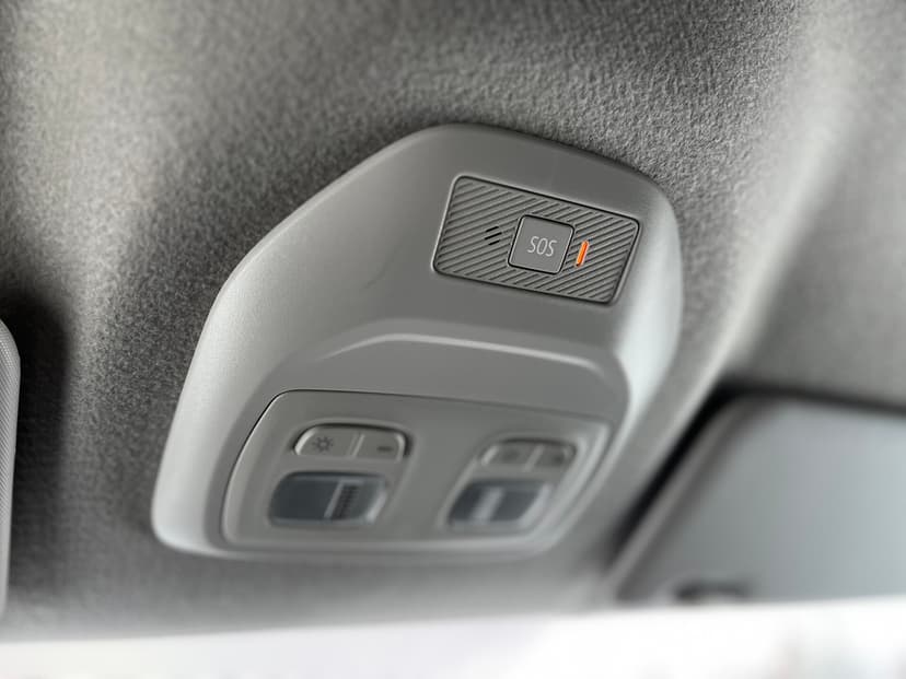 ваз (lada)-largus-2024-1007-13