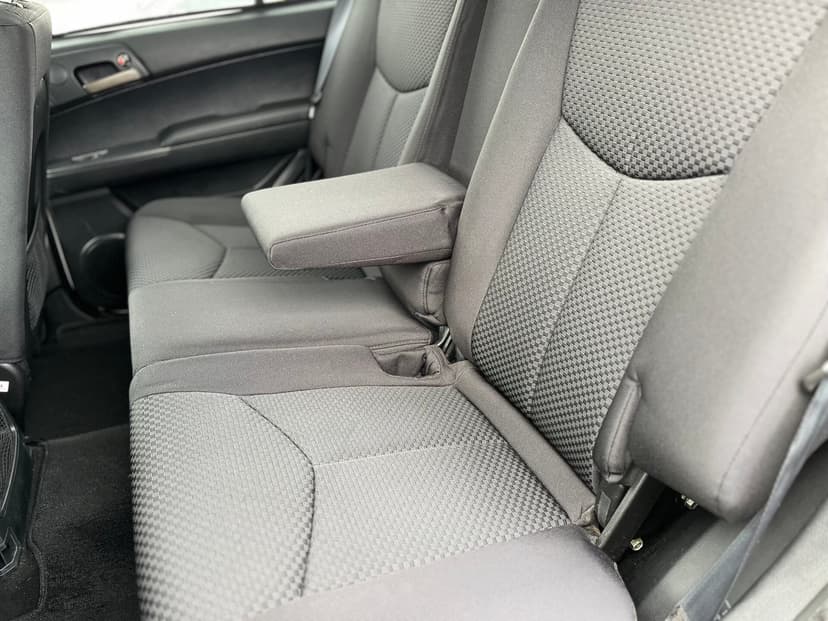 ssangyong-kyron-2013-1061-21