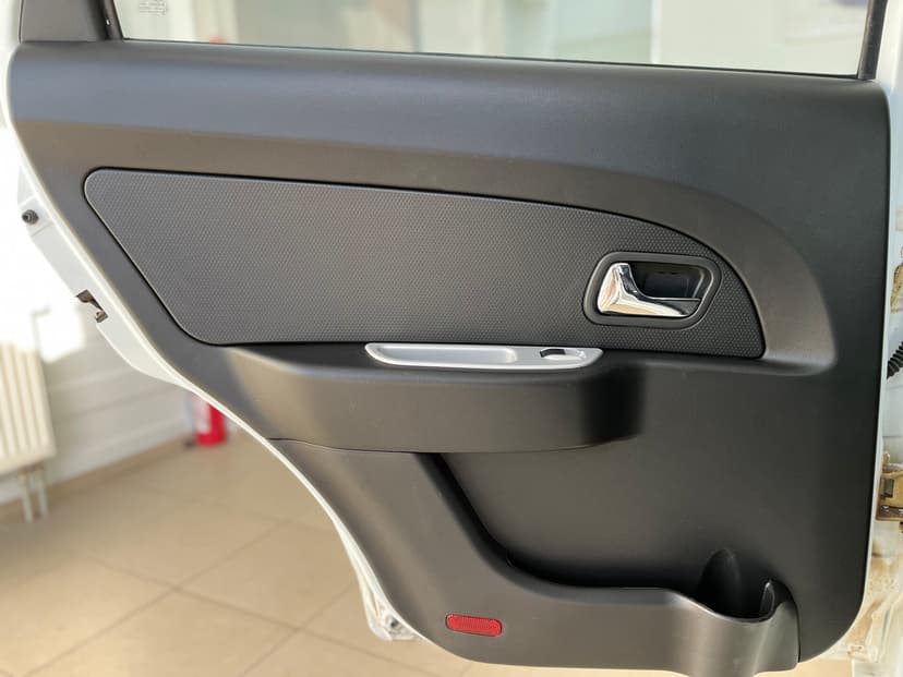 chery-very-2012-1275-22