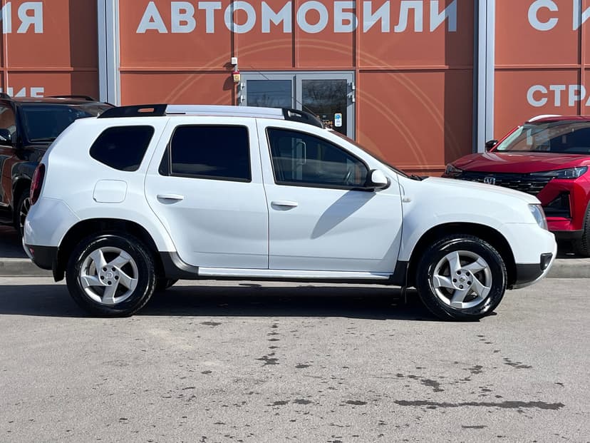 Renault Duster с пробегом, 2018 год, Волгоград, 1.6 бензин, Механика - вид 4