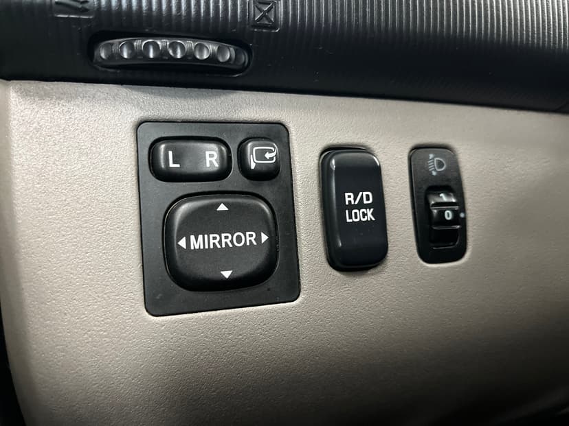 mitsubishi-l200-2011-1413-7