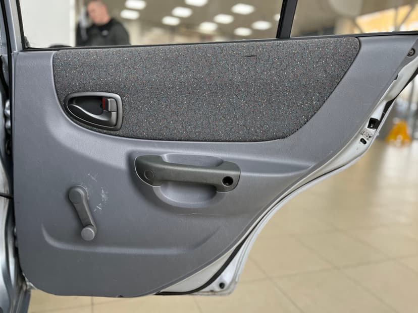 hyundai-accent-2008-605-20