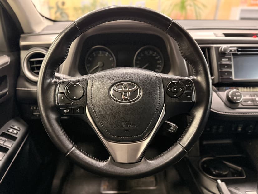 toyota-rav4-2015-839-10