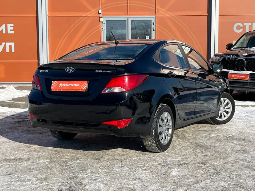 hyundai-solaris-2014-1019-4