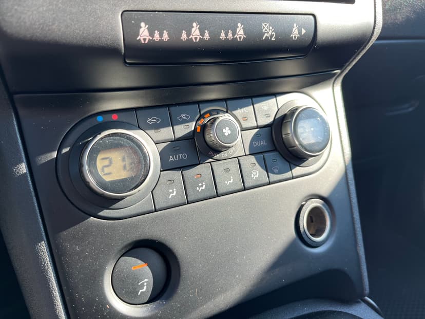 nissan-qashqai-2008-1064-15