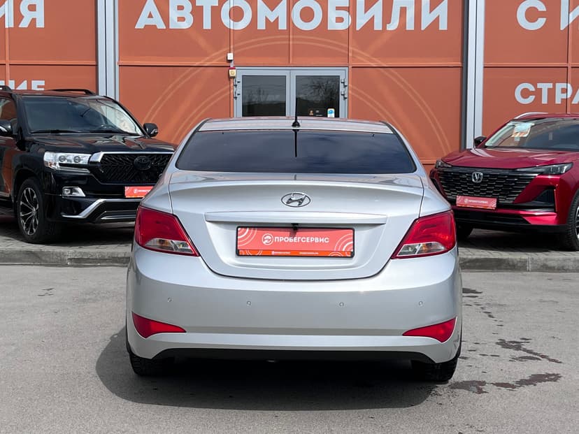 Hyundai Solaris с пробегом, 2016 год, Волгоград, 1.6 бензин, Механика - вид 6