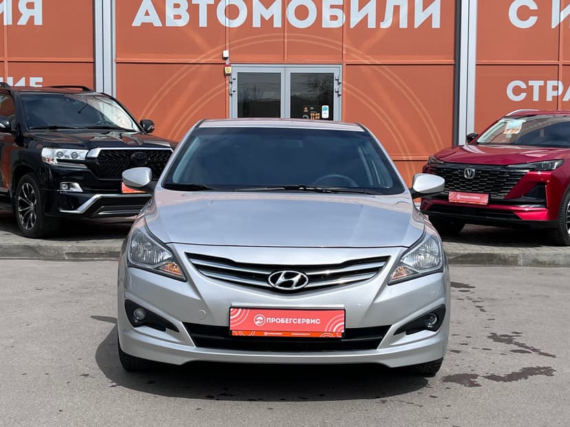 Hyundai Solaris с пробегом, 2016 год, Волгоград, 1.6 бензин, Механика - вид 2