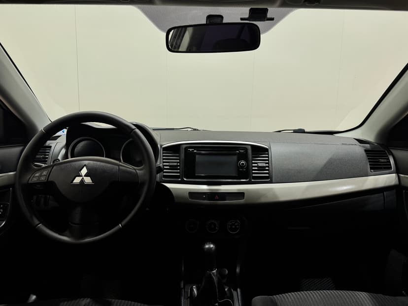 mitsubishi-lancer-2013-974-9