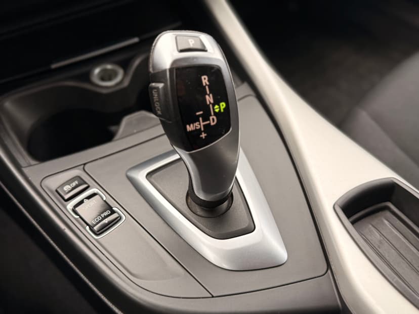 bmw-1 серия-2012-881-16