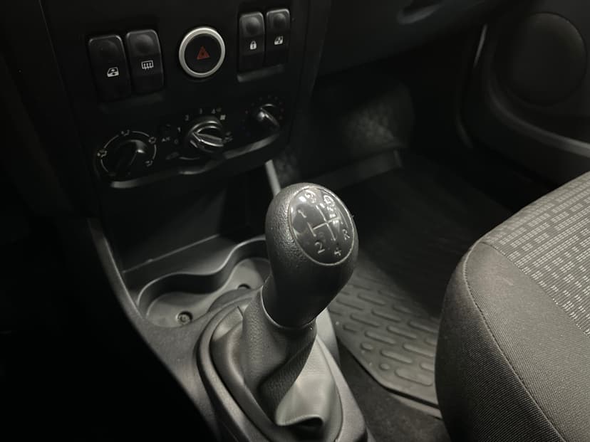 ваз (lada)-largus-2021-1038-15