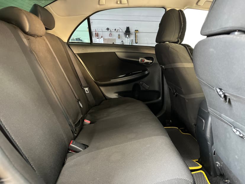 toyota-corolla-2008-909-25