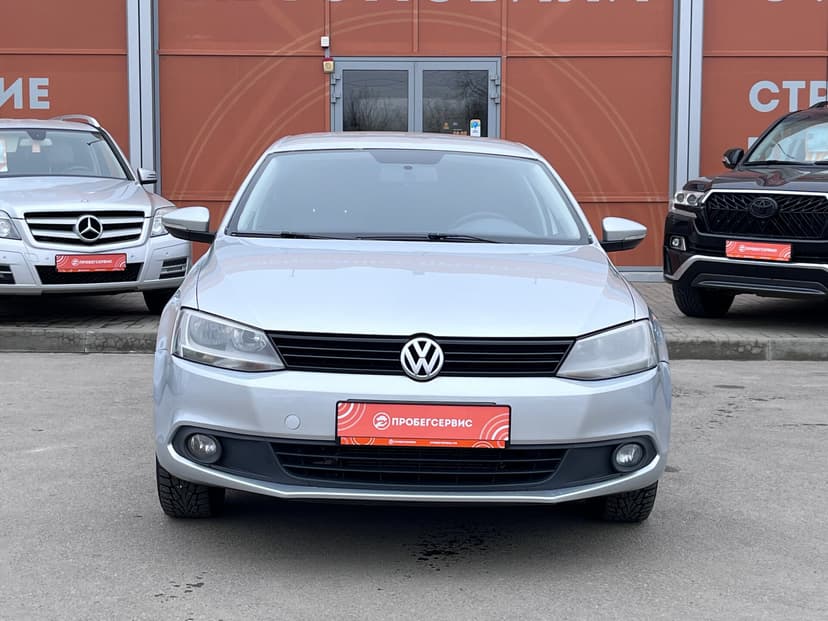 volkswagen-jetta-2014-1183-1