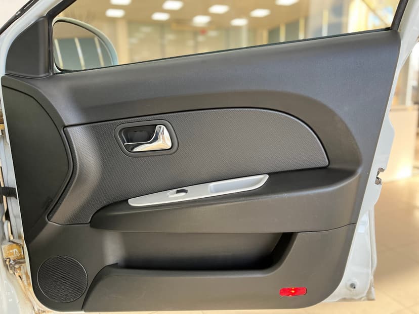 chery-very-2012-1275-19