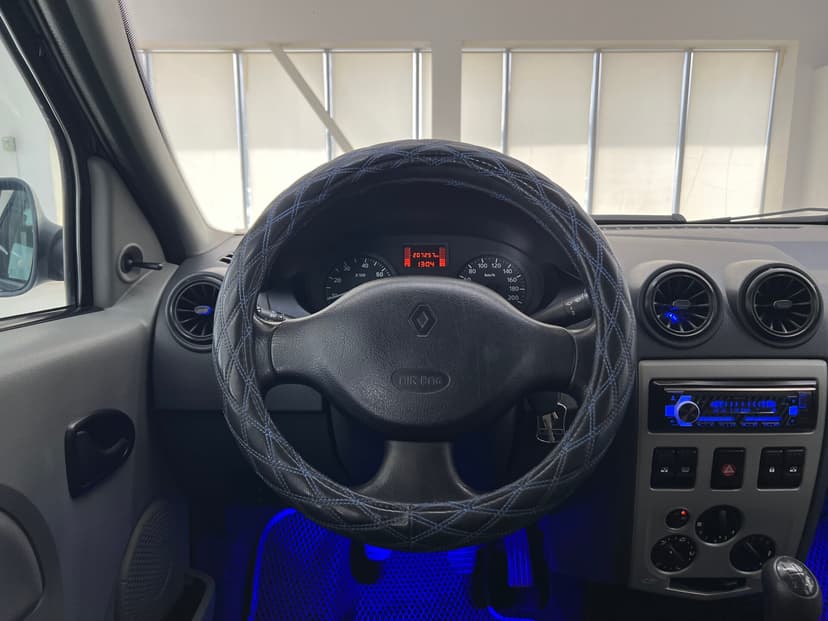 Renault Logan с пробегом, 2009 год, Волгоград, 1.6 бензин, Механика - вид 14