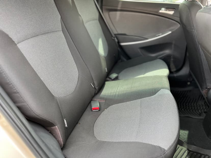 Hyundai Solaris с пробегом, 2013 год, Волгоград, 1.6 бензин, Автомат - вид 24