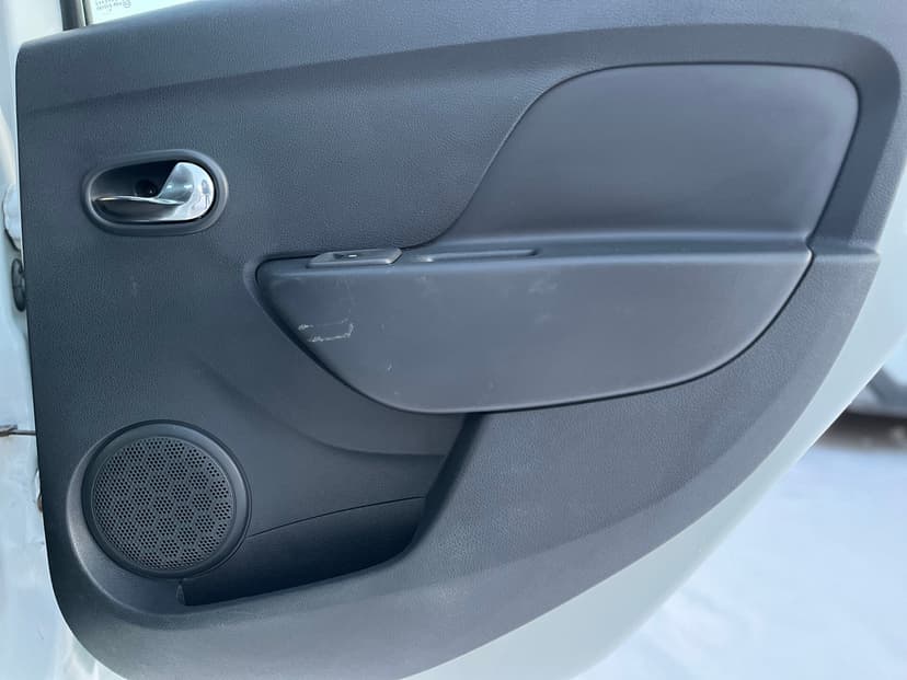 renault-sandero-2016-943-28