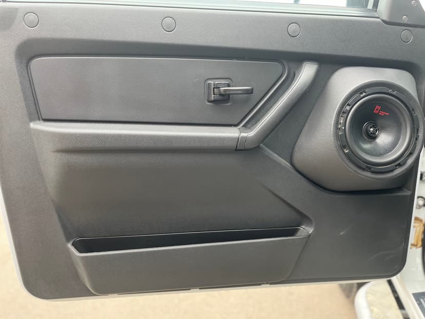 ваз (lada)-niva legend-2023-558-23