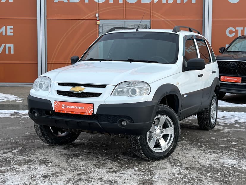 chevrolet-niva-2015-992-0