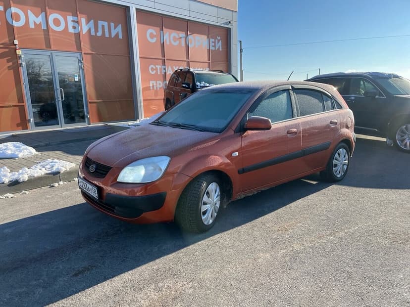 kia-rio-2006-1201-0