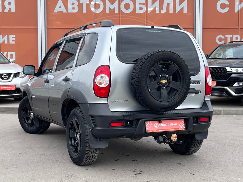 chevrolet-niva-2016-1362-6