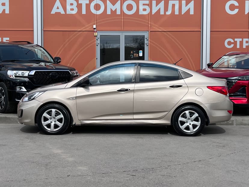 Hyundai Solaris с пробегом, 2013 год, Волгоград, 1.6 бензин, Автомат - вид 8